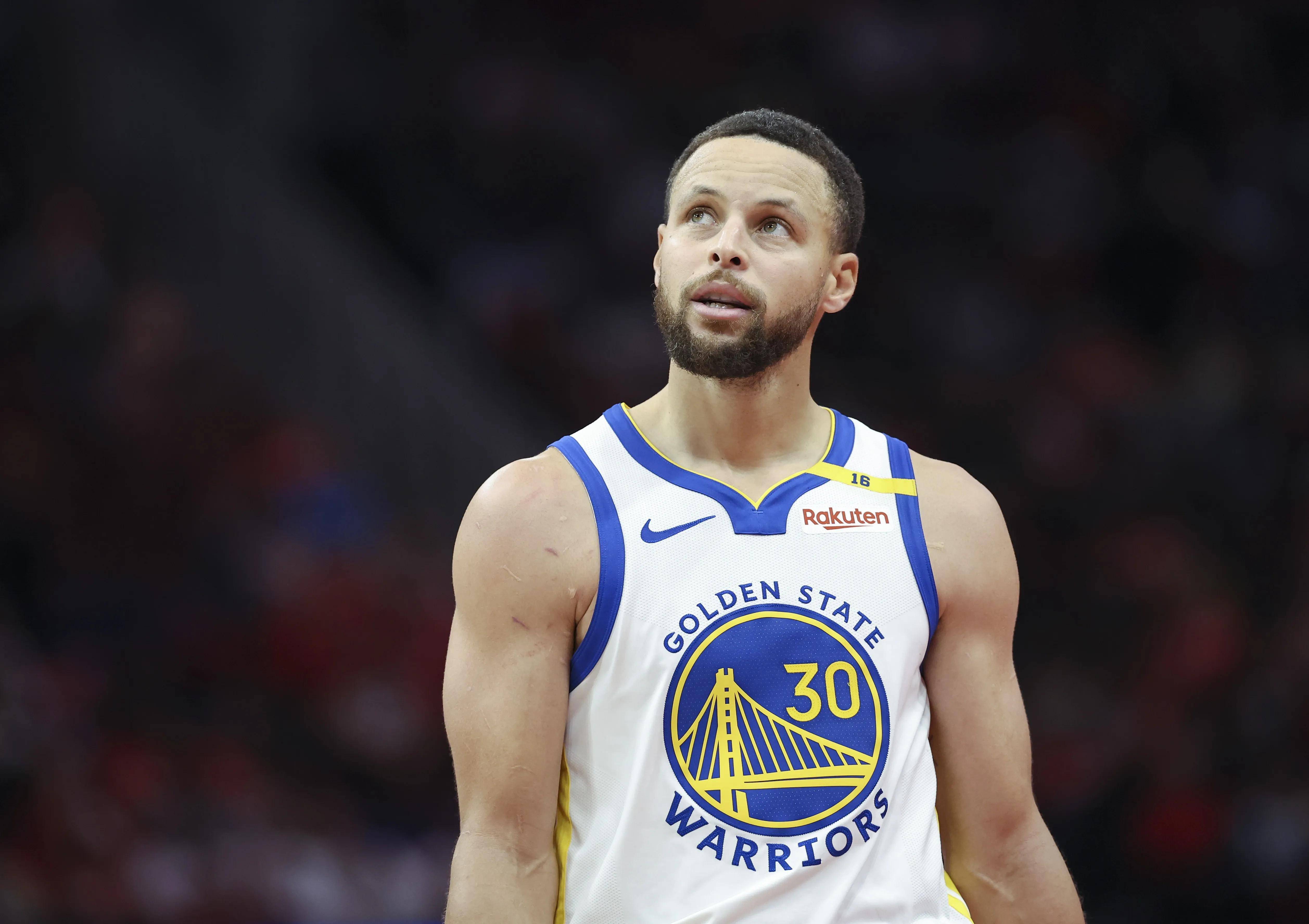 F1阿布扎比大奖赛｜周末酒店价格飙升1600%，停车位置紧张